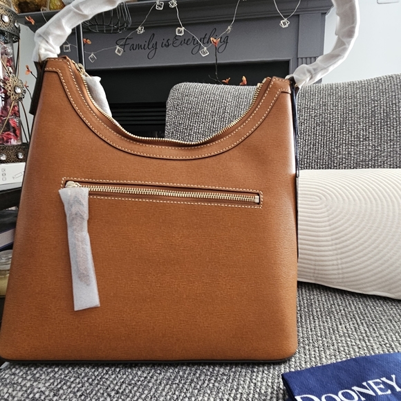 New Dooney and Burke - Picture 2 of 7